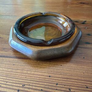 Vintage 1970s Cigar Ashtray Amber Glass 4 Finger Insert  7.5" Octagon Wood Base